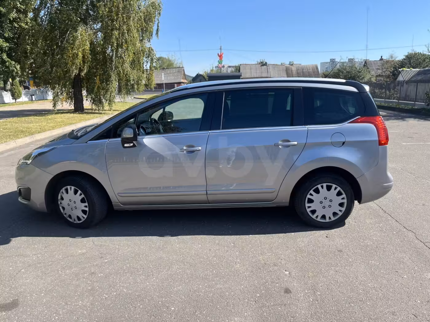 Peugeot 5008 фото 3
