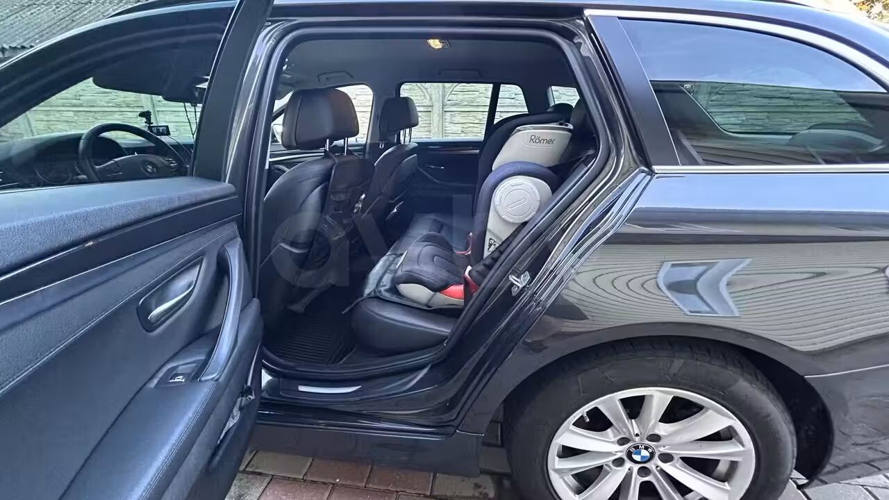 BMW 5 серия фото 11