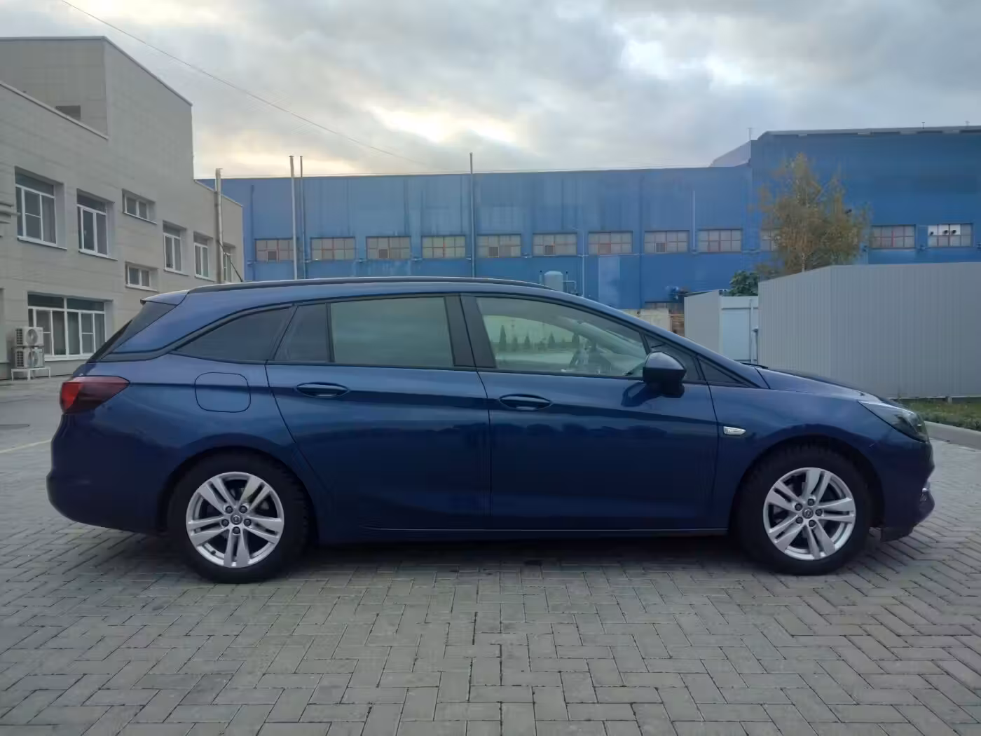 Opel Astra фото 9