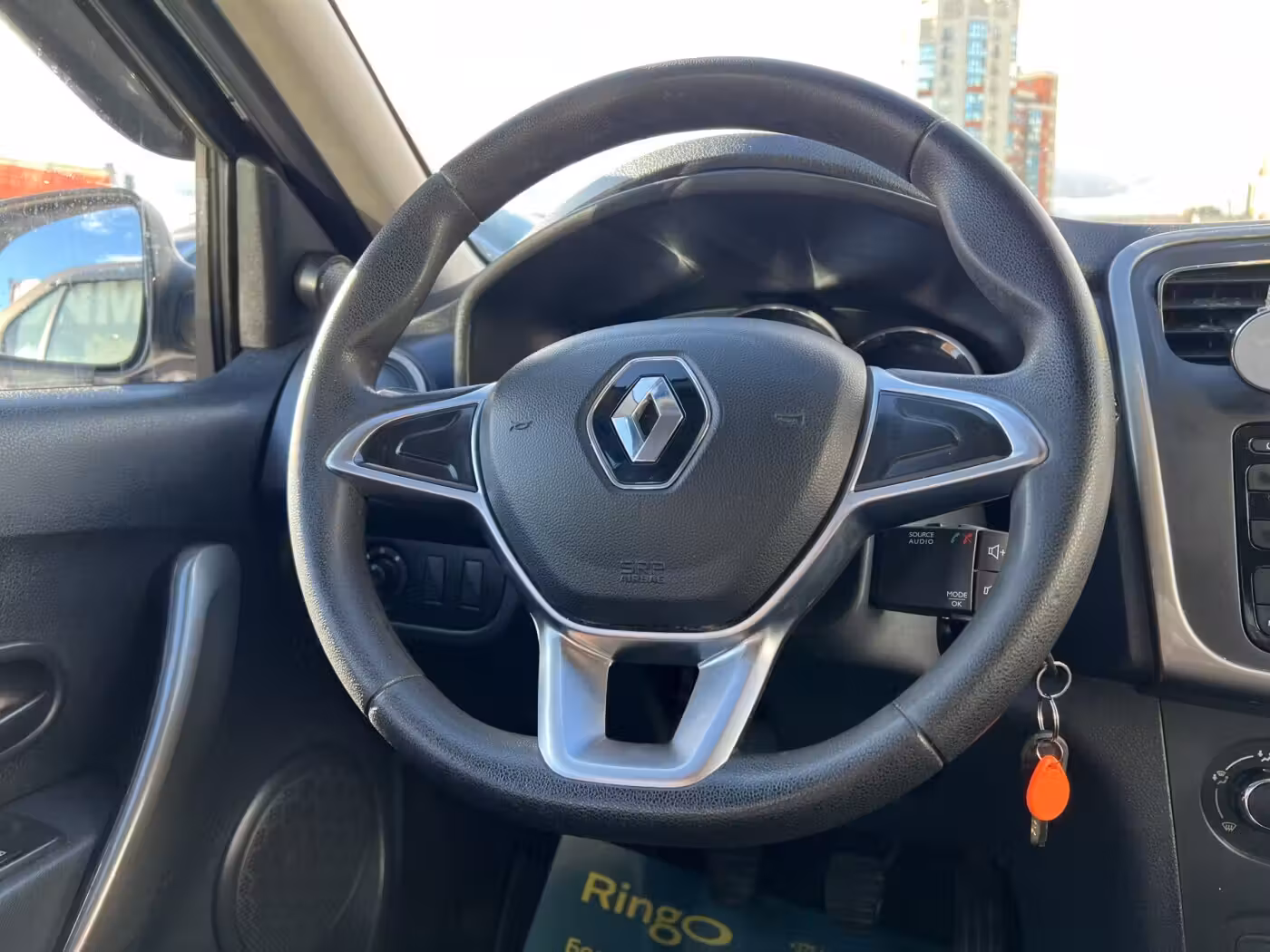 Renault Logan Stepway фото 23