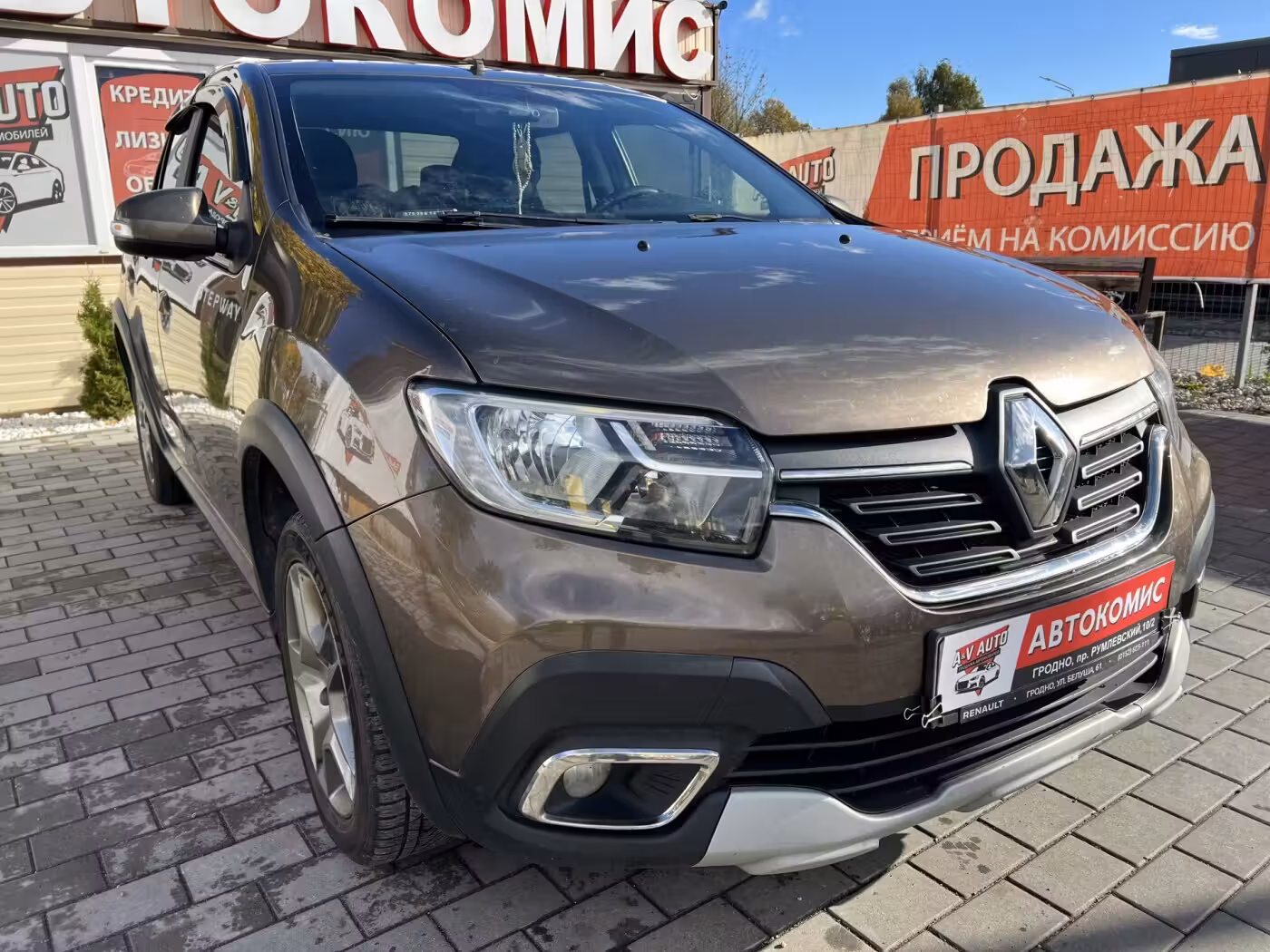 Renault Logan Stepway фото 2
