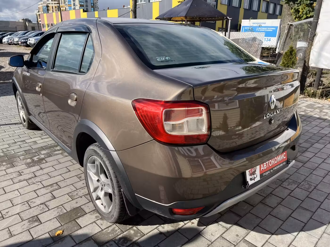 Renault Logan Stepway фото 3