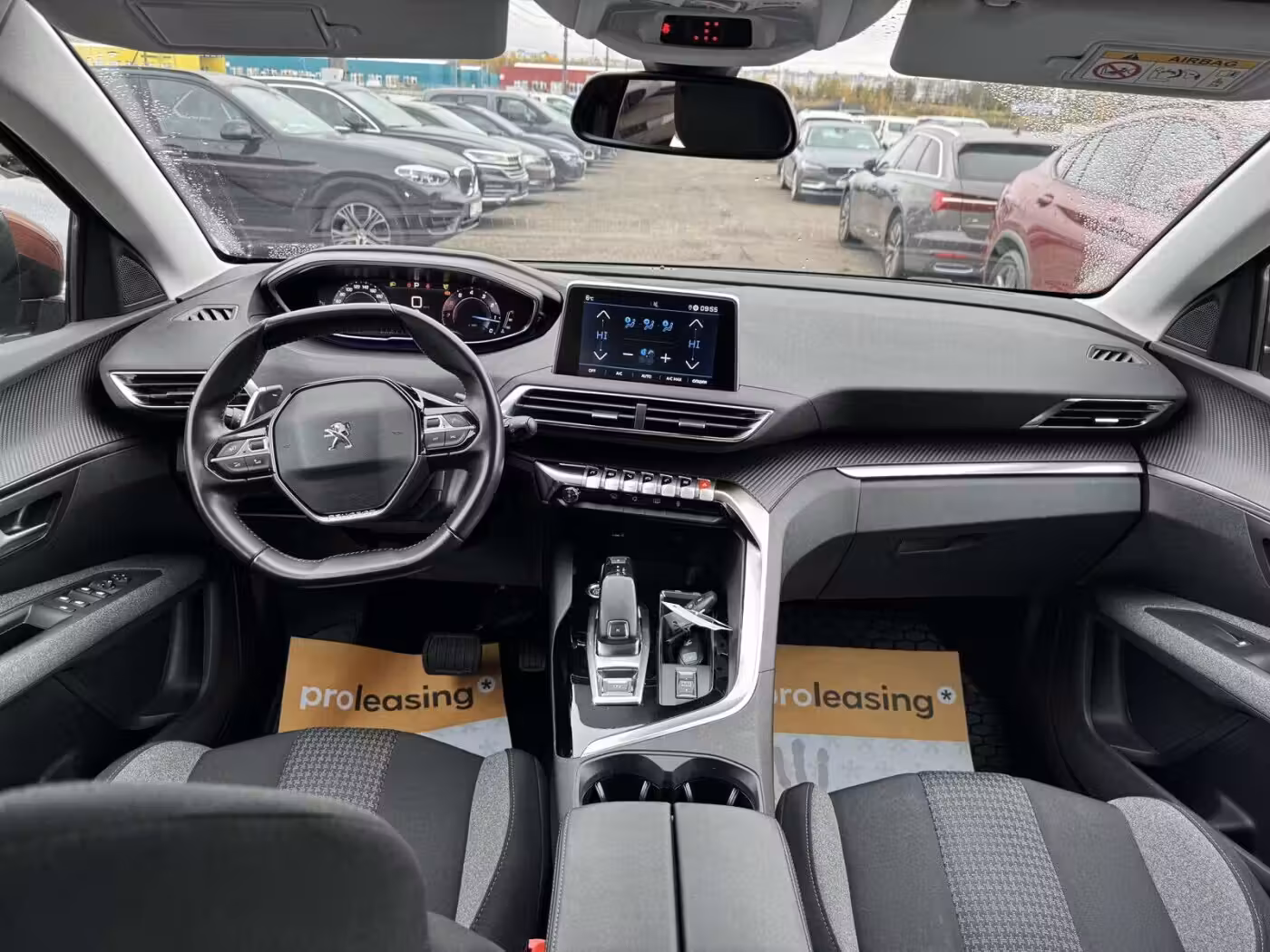 Peugeot 5008 фото 13