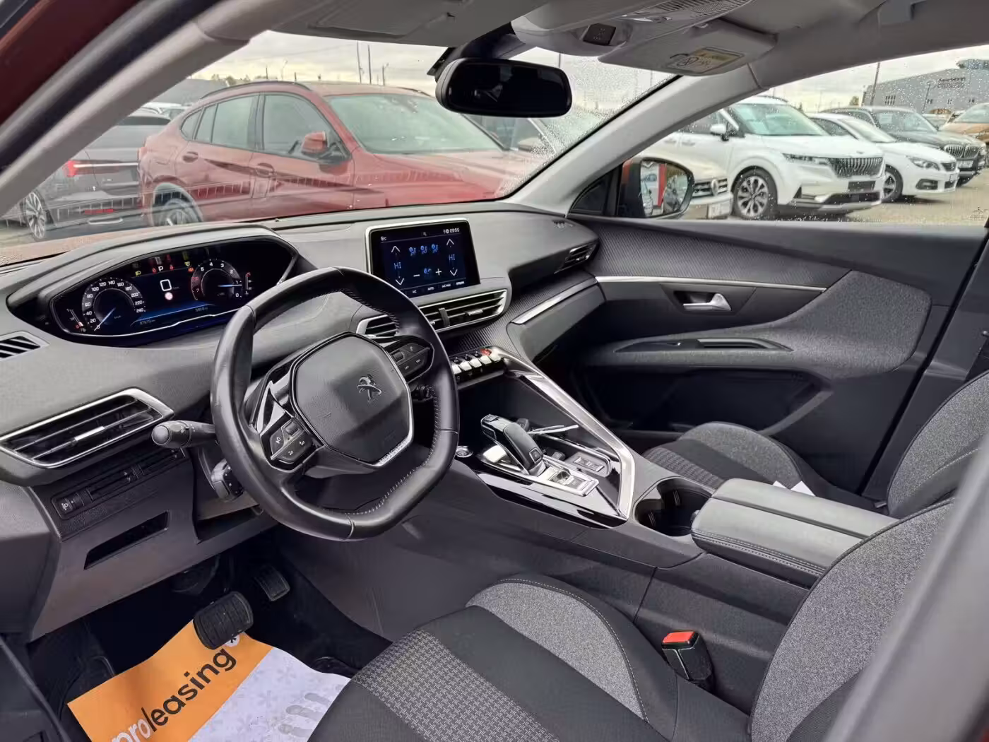 Peugeot 5008 фото 15