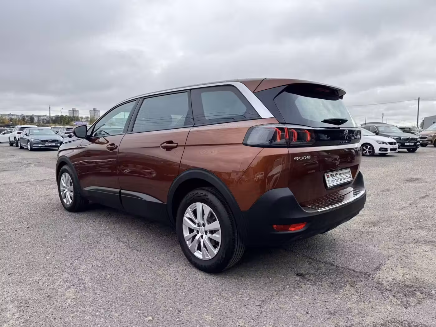 Peugeot 5008 фото 8