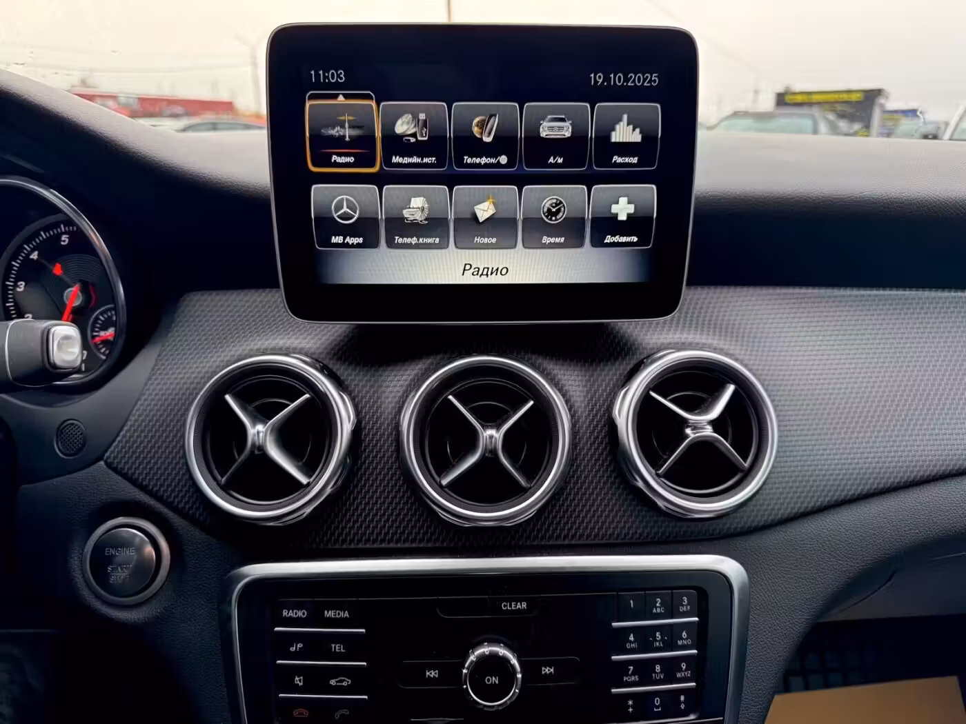 Mercedes-Benz GLA фото 18