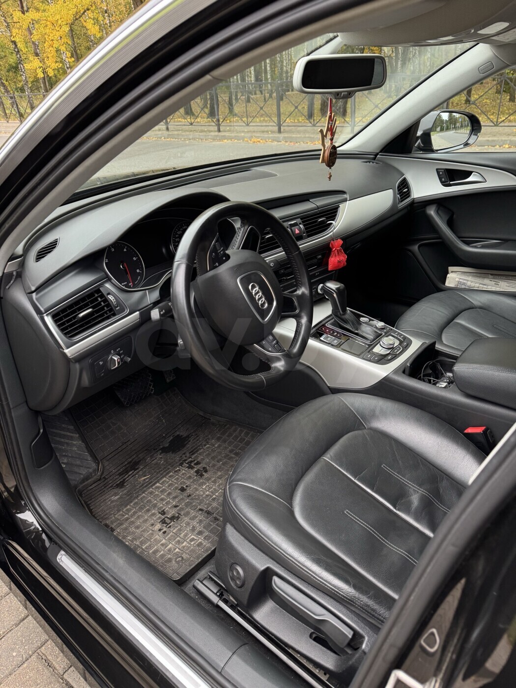Audi A6 фото 16