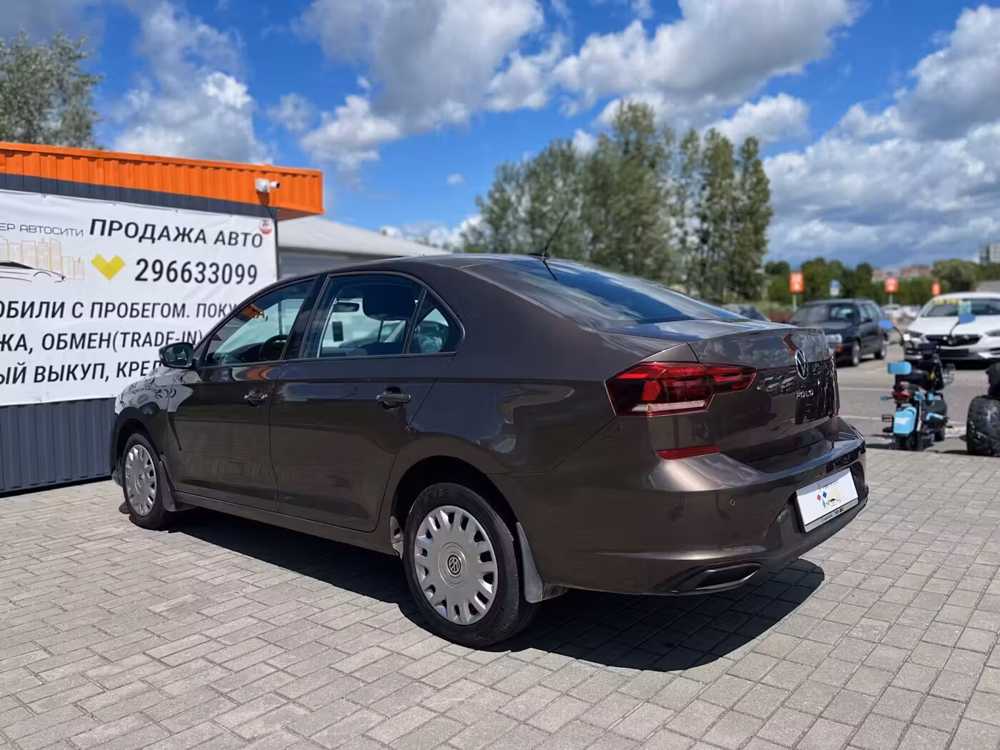 Volkswagen Polo Sedan фото 5