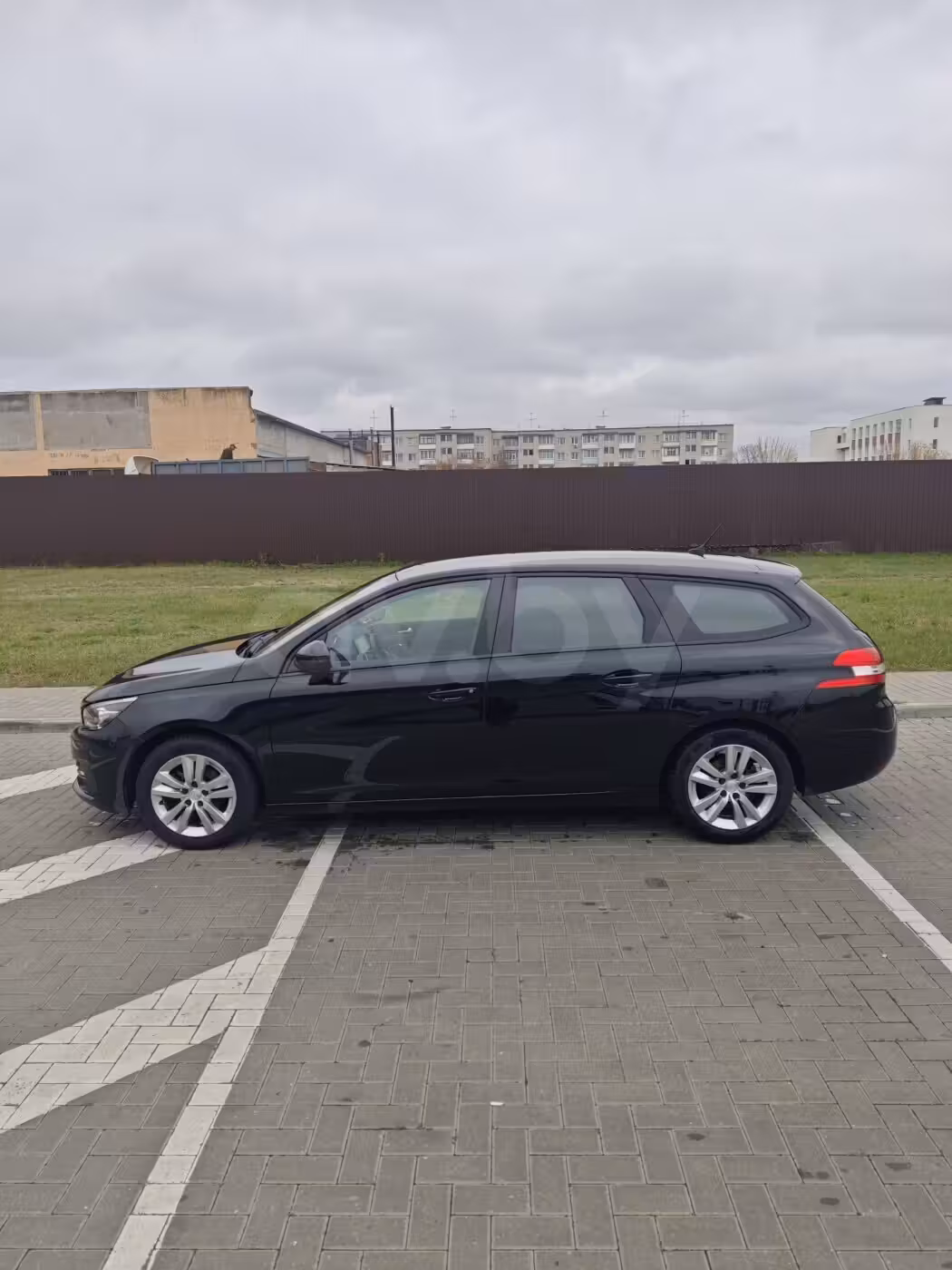 Peugeot 308 фото 8