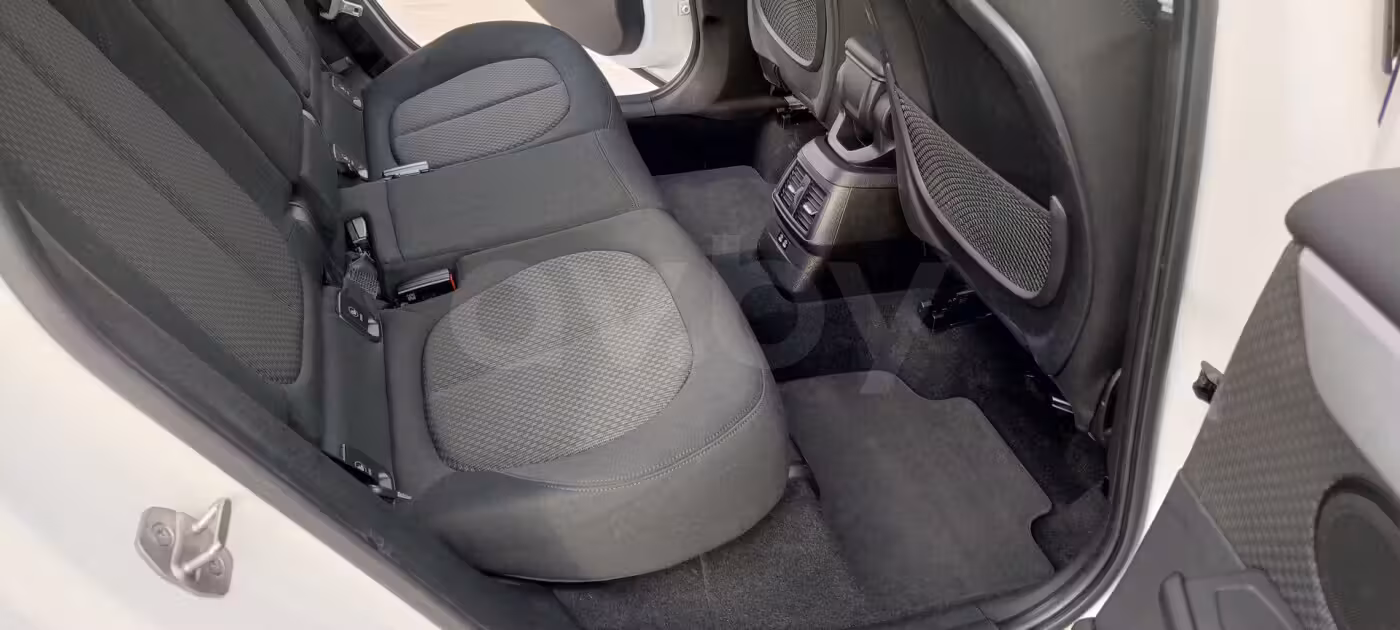 BMW 2 серия Active Tourer фото 17