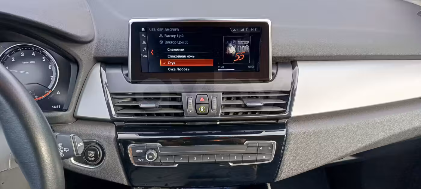 BMW 2 серия Active Tourer фото 10