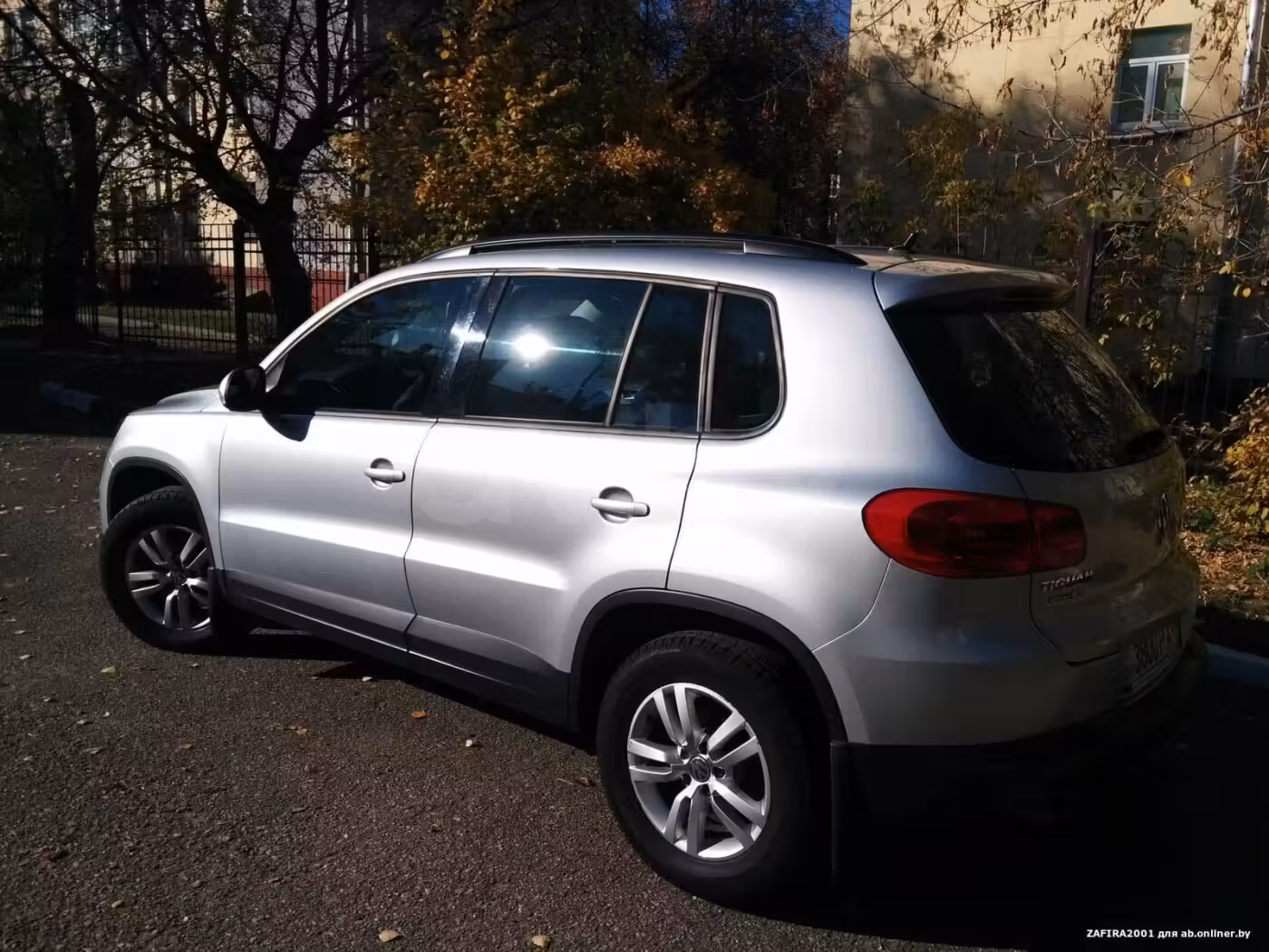 Volkswagen Tiguan фото 2