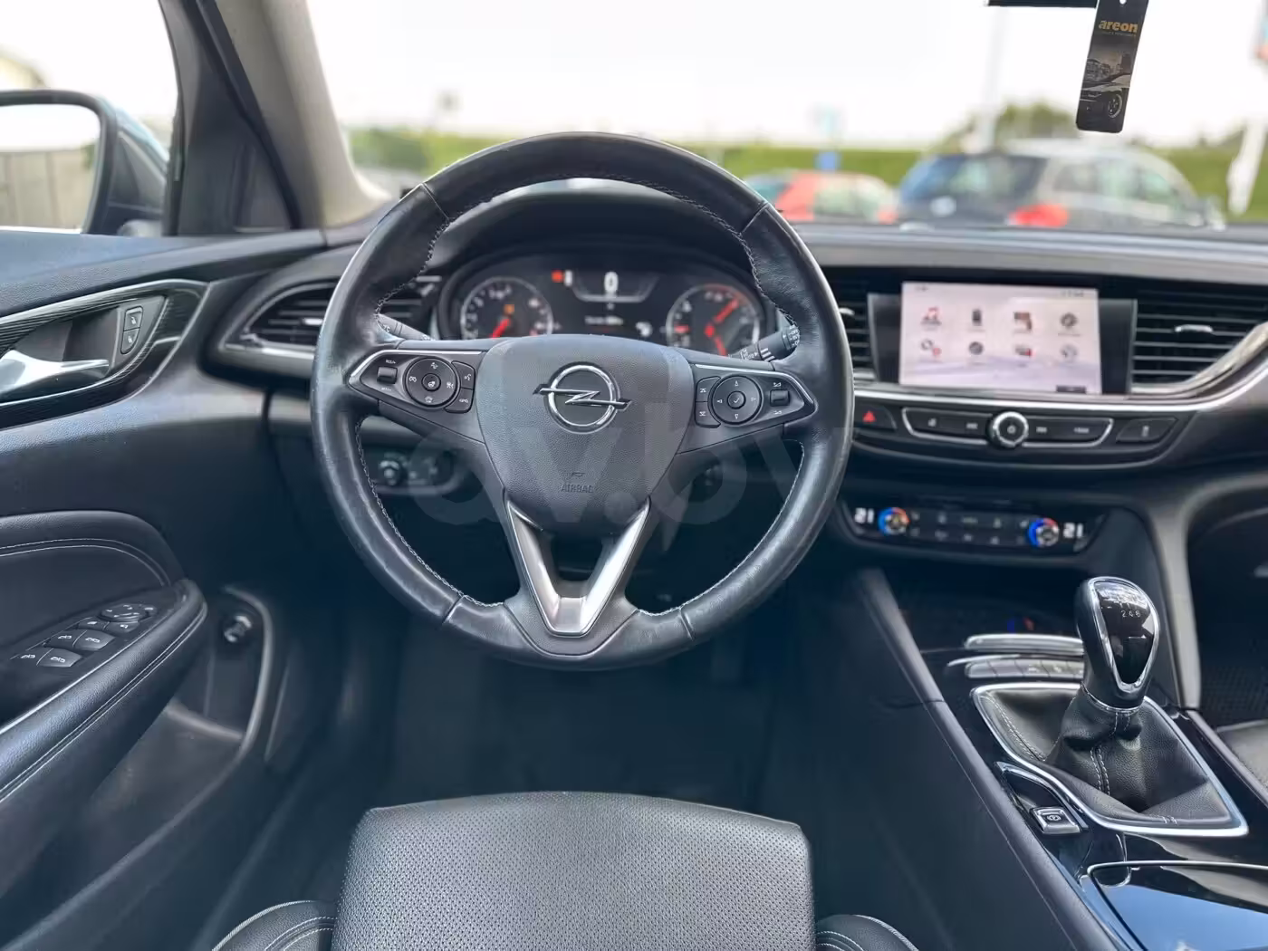 Opel Insignia фото 8