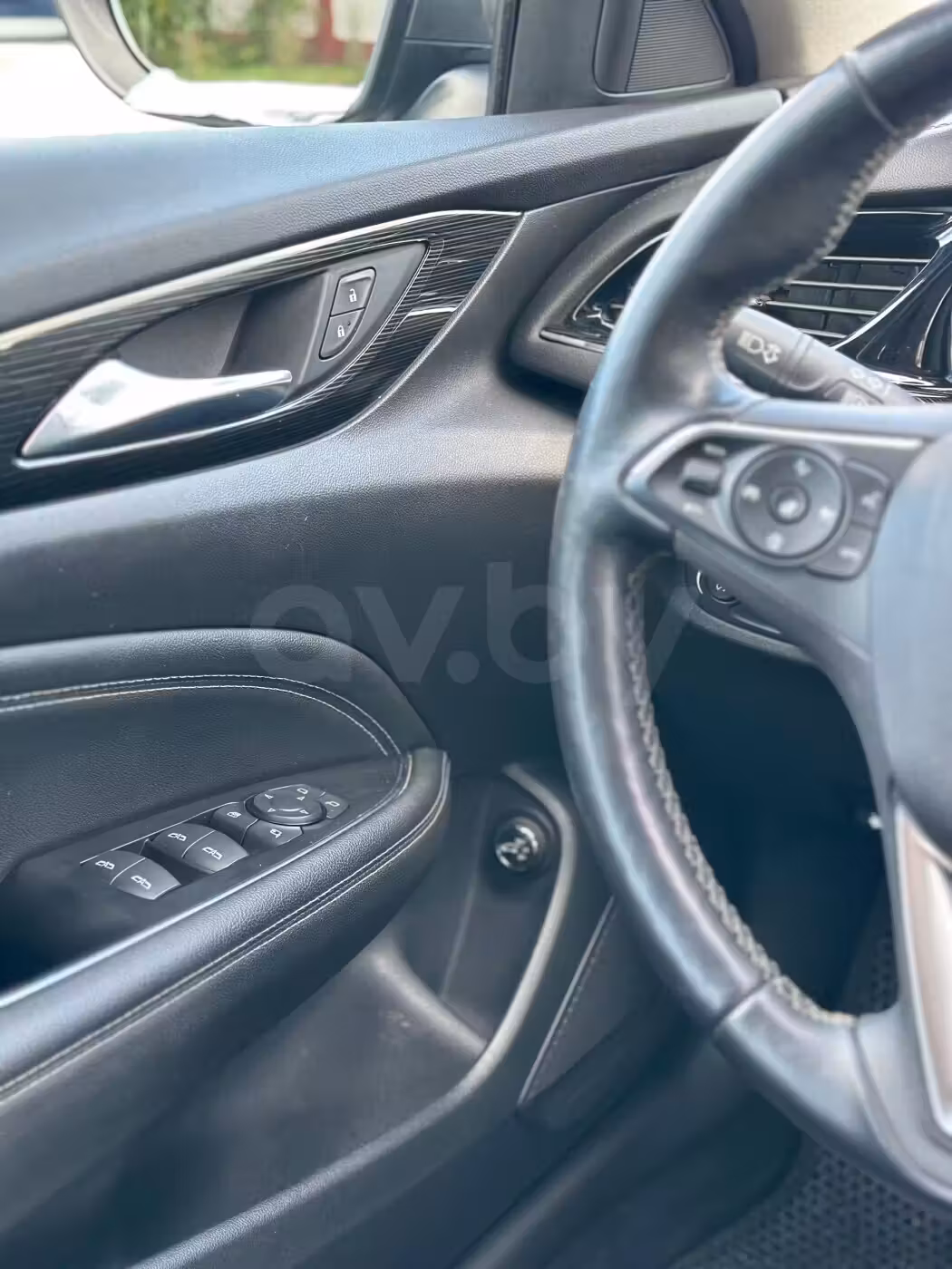 Opel Insignia фото 15