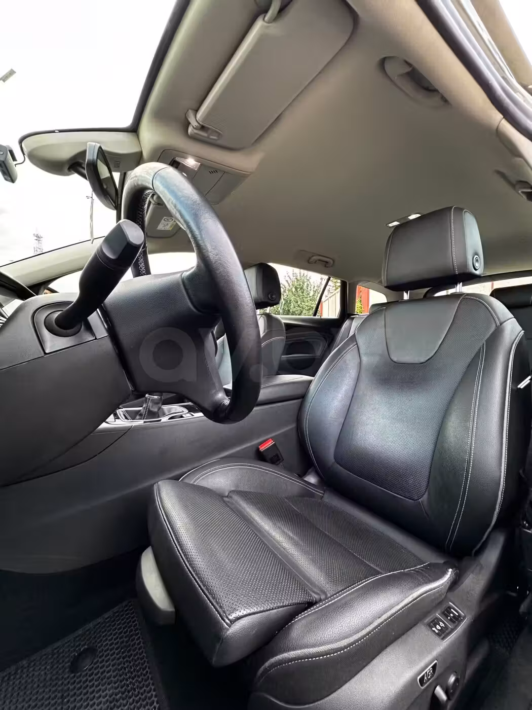 Opel Insignia фото 19