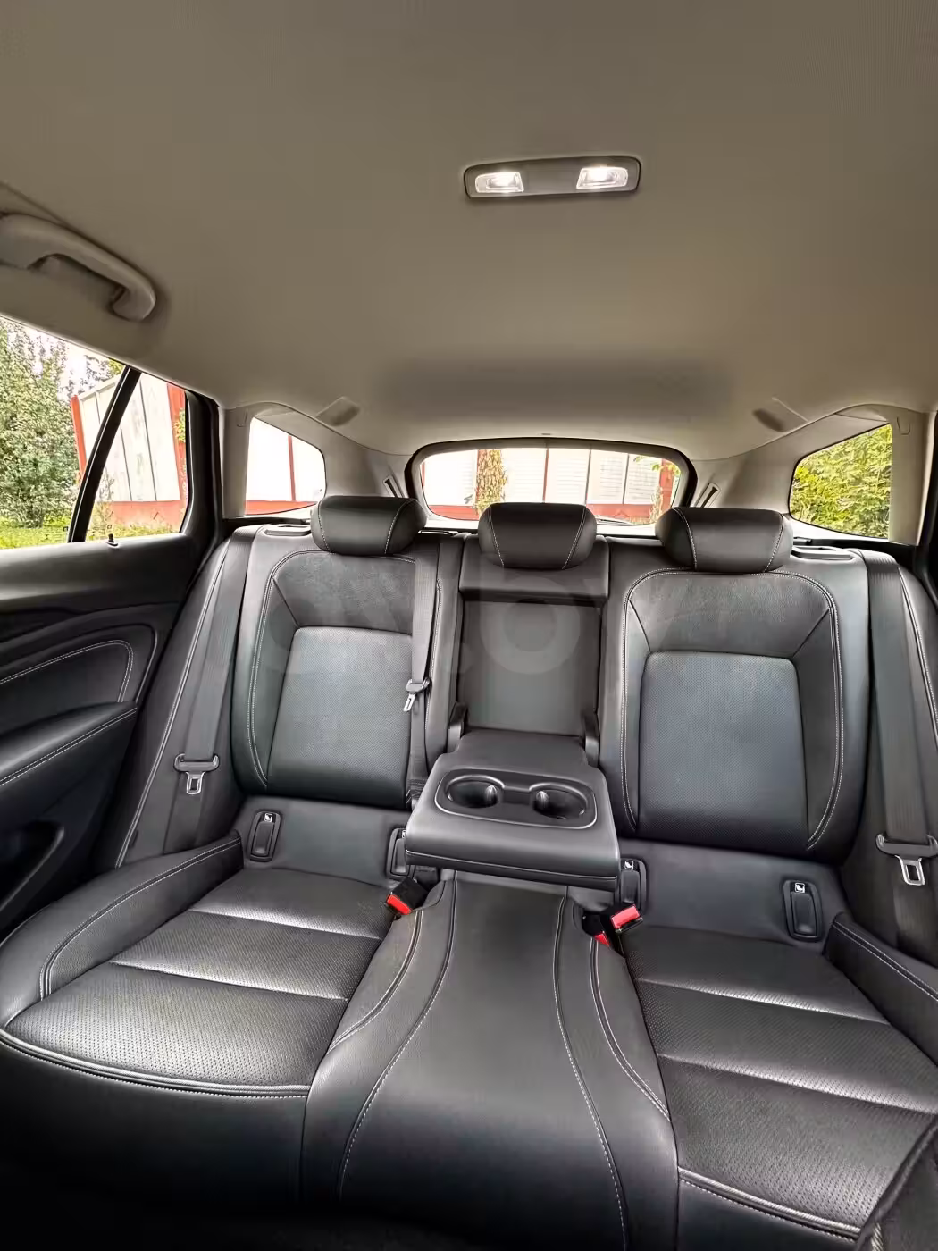 Opel Insignia фото 25