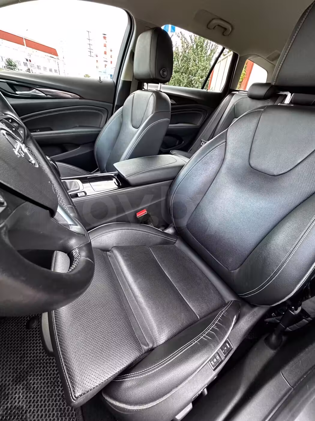 Opel Insignia фото 27
