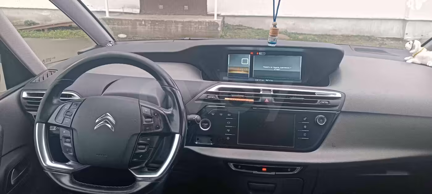 Citroen C4 Grand Picasso фото 14