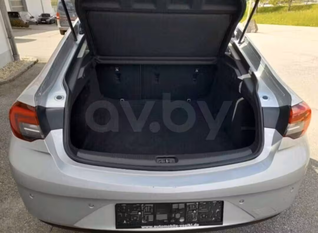 Opel Insignia фото 5