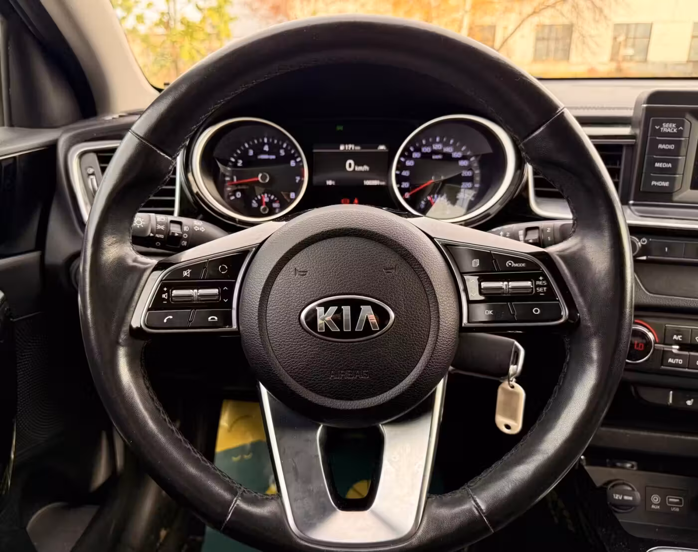 Kia Cee'd фото 24