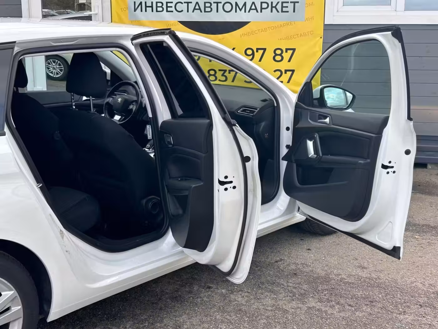 Peugeot 308 фото 17