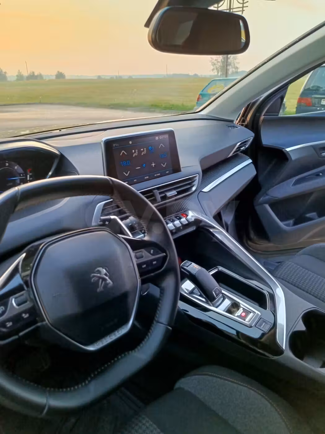 Peugeot 3008 фото 7
