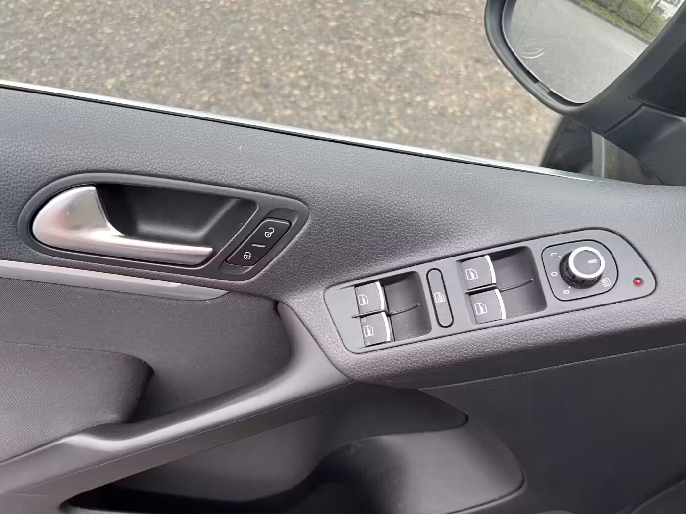 Volkswagen Tiguan фото 17
