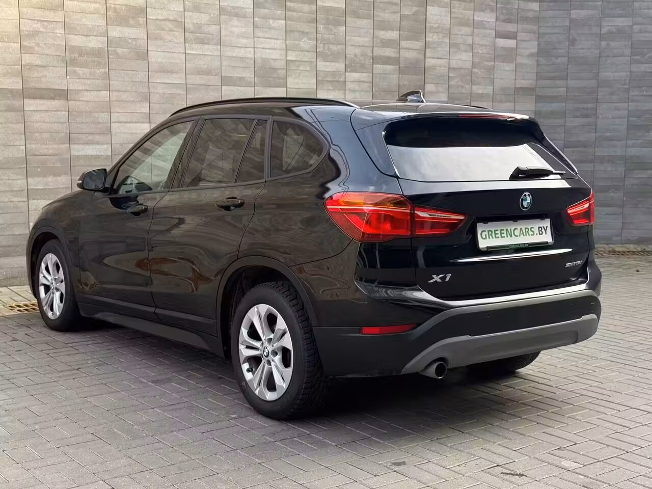 BMW X1 фото 6