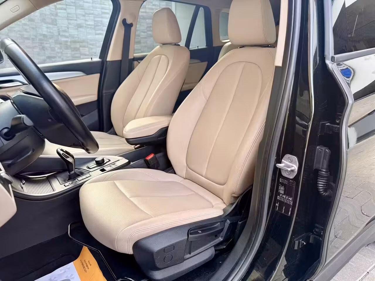 BMW X1 фото 10