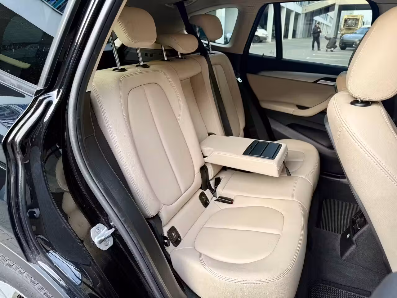 BMW X1 фото 14