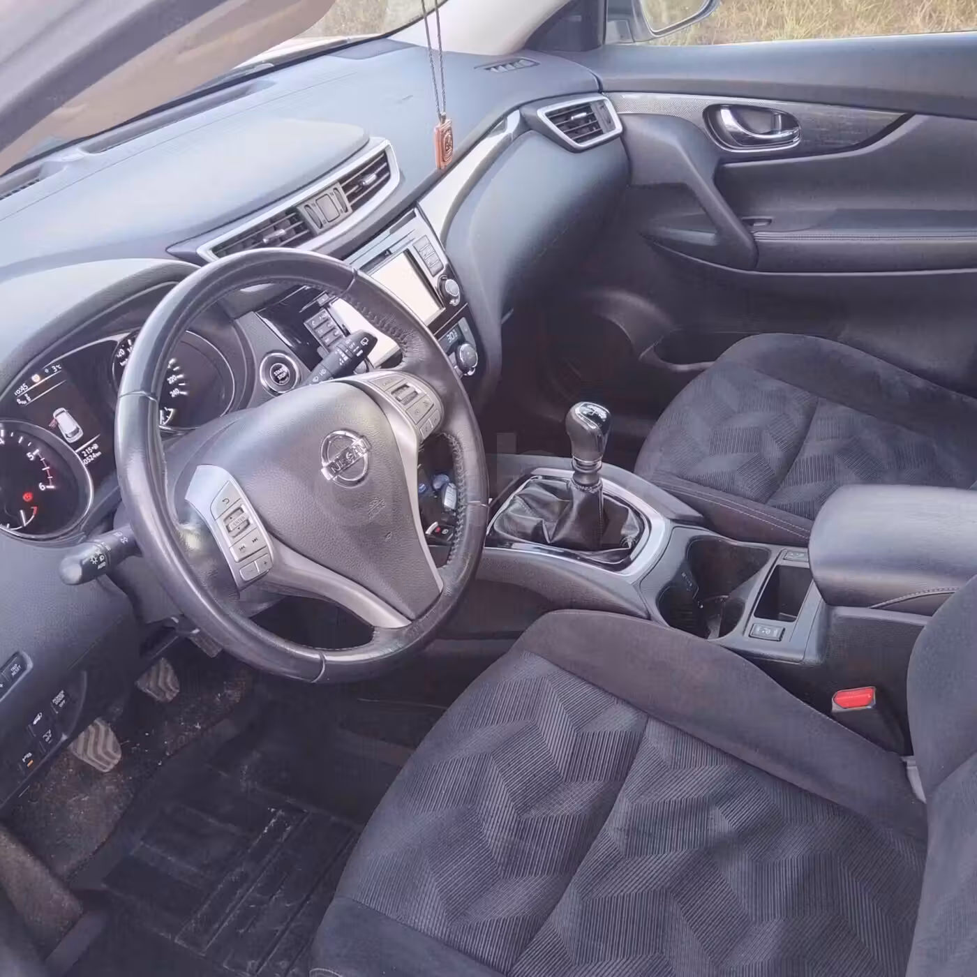 Nissan X-Trail фото 10