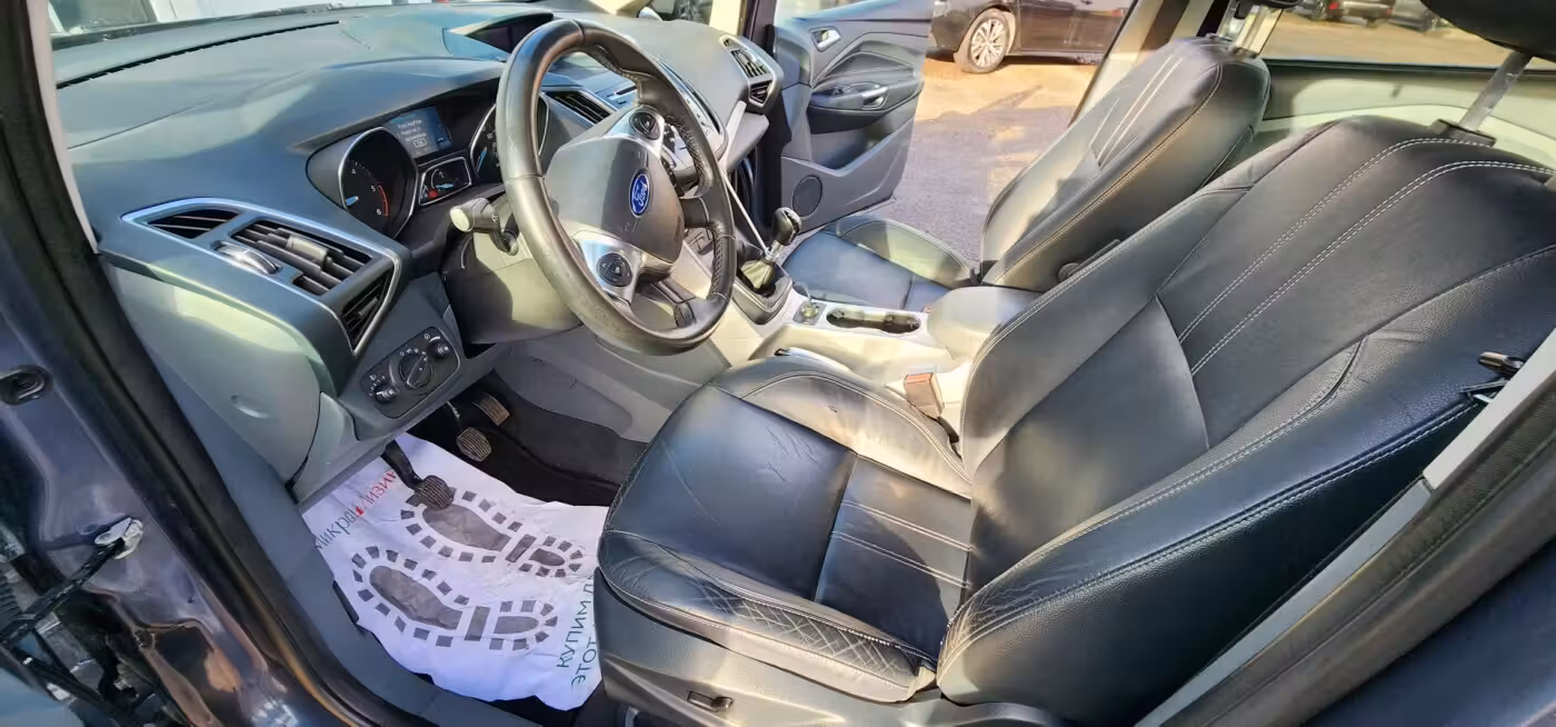 Ford Grand C-Max фото 13