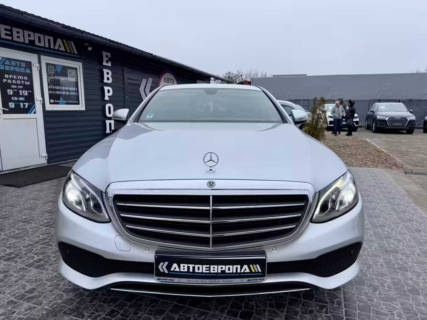 Mercedes-Benz E-Класс фото 2