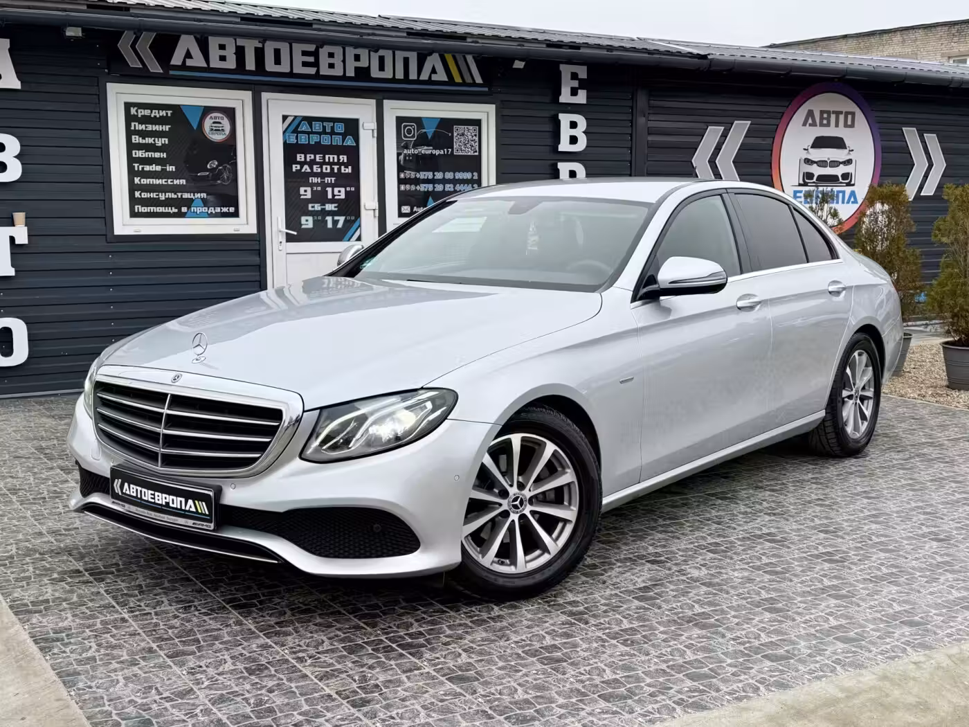 Mercedes-Benz E-Класс фото 9