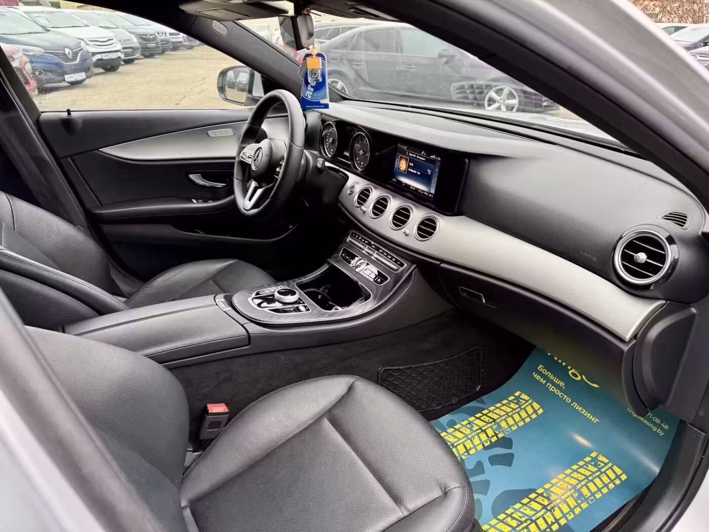 Mercedes-Benz E-Класс фото 25