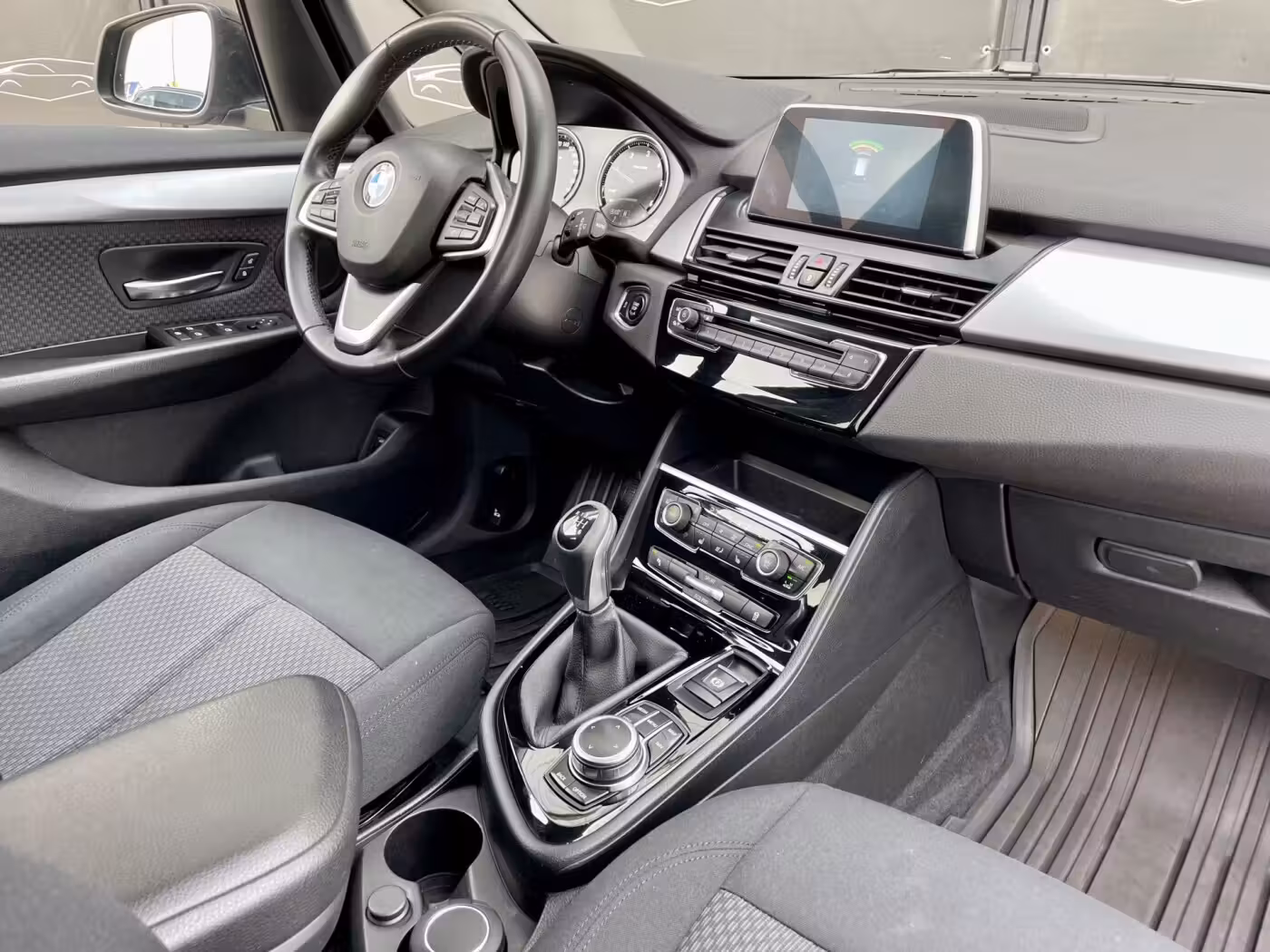 BMW 2 серия Gran Tourer фото 11