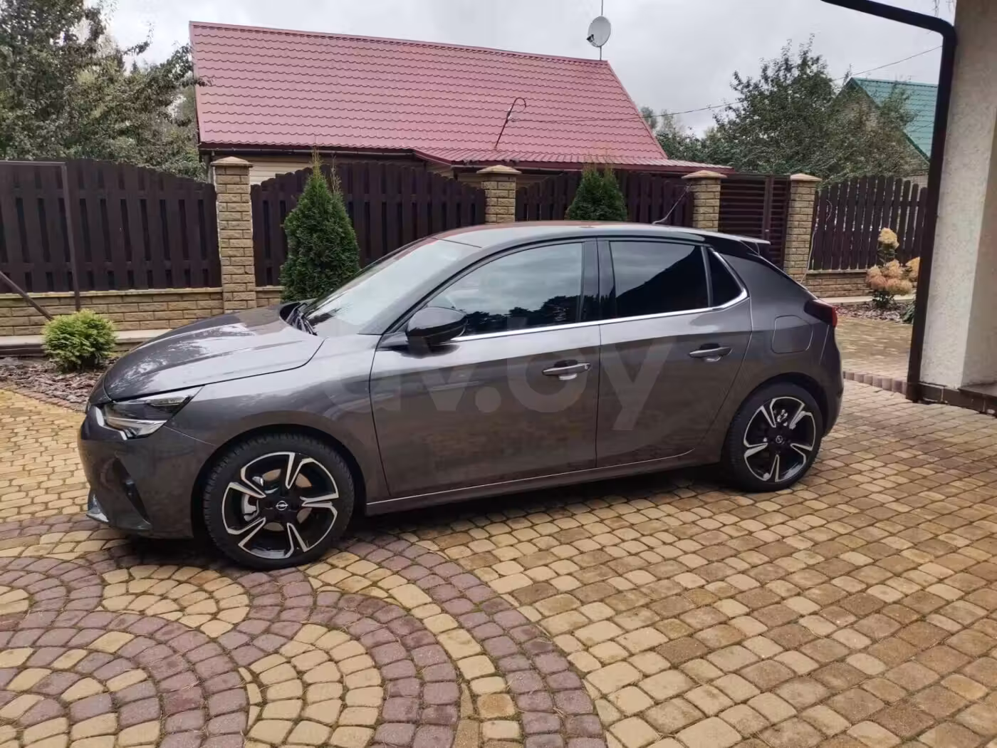 Opel Corsa фото 9