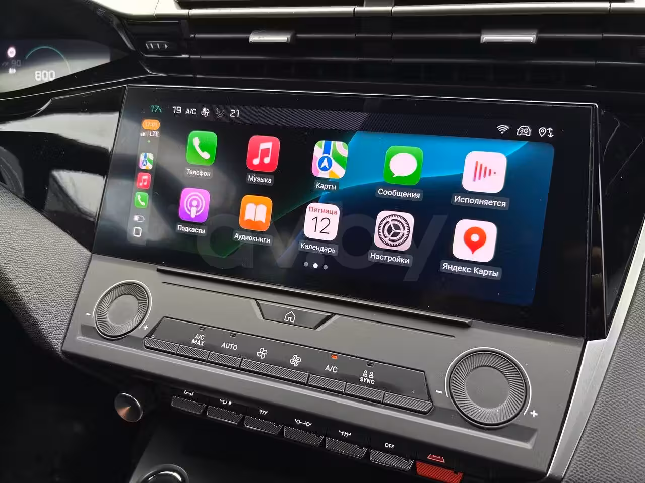 Peugeot 308 фото 16