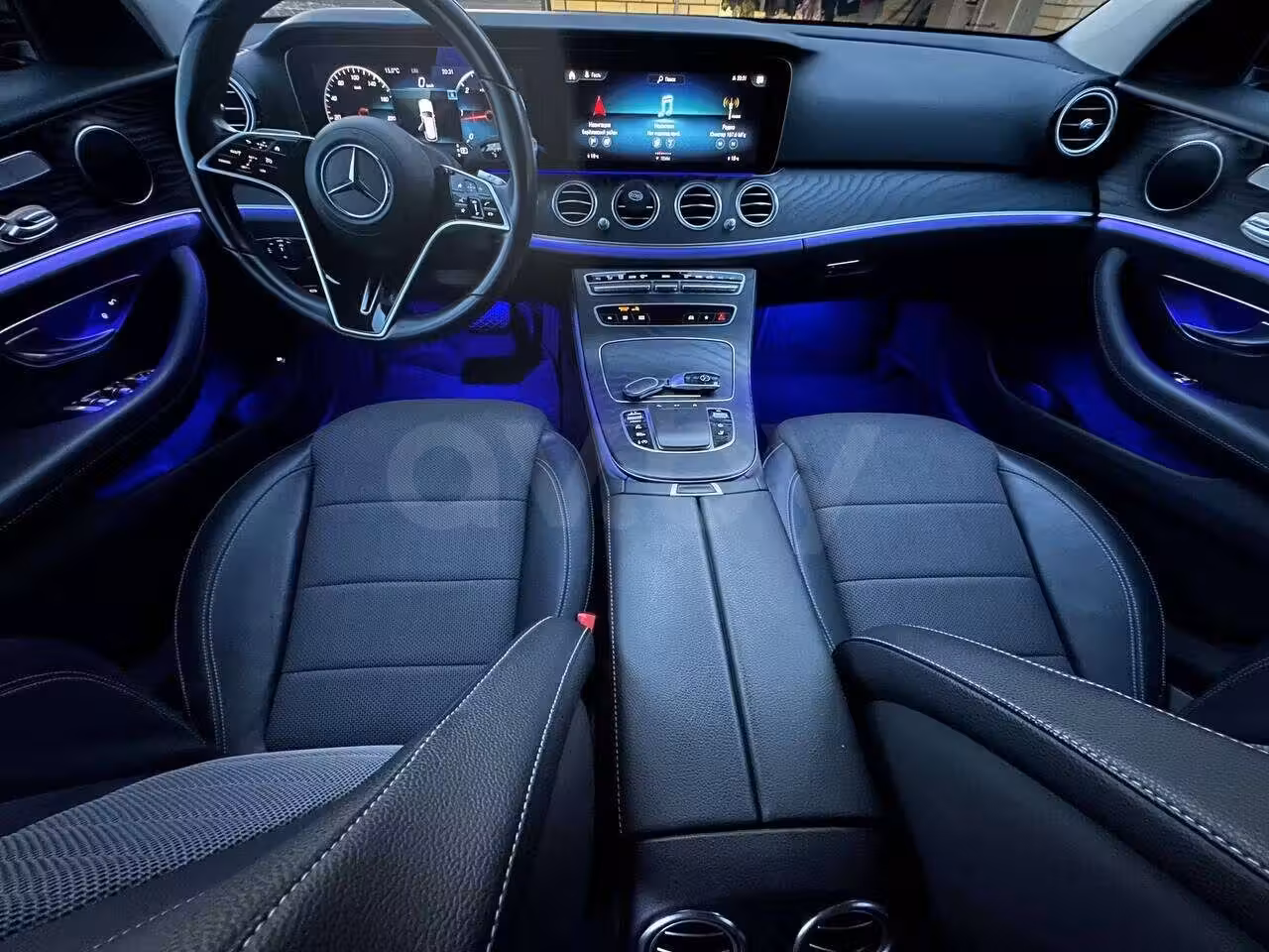 Mercedes-Benz E-Класс фото 13