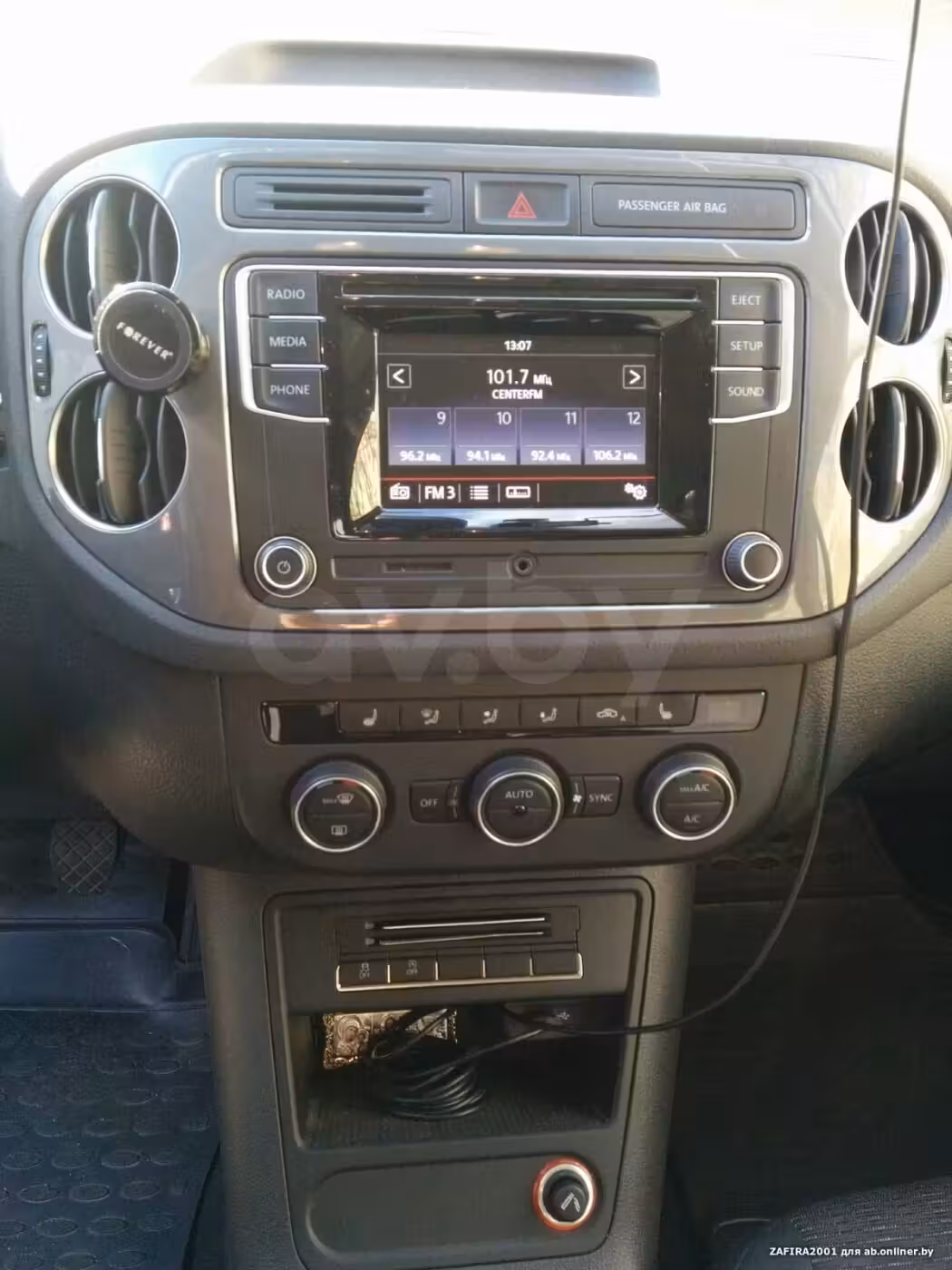 Volkswagen Tiguan фото 12