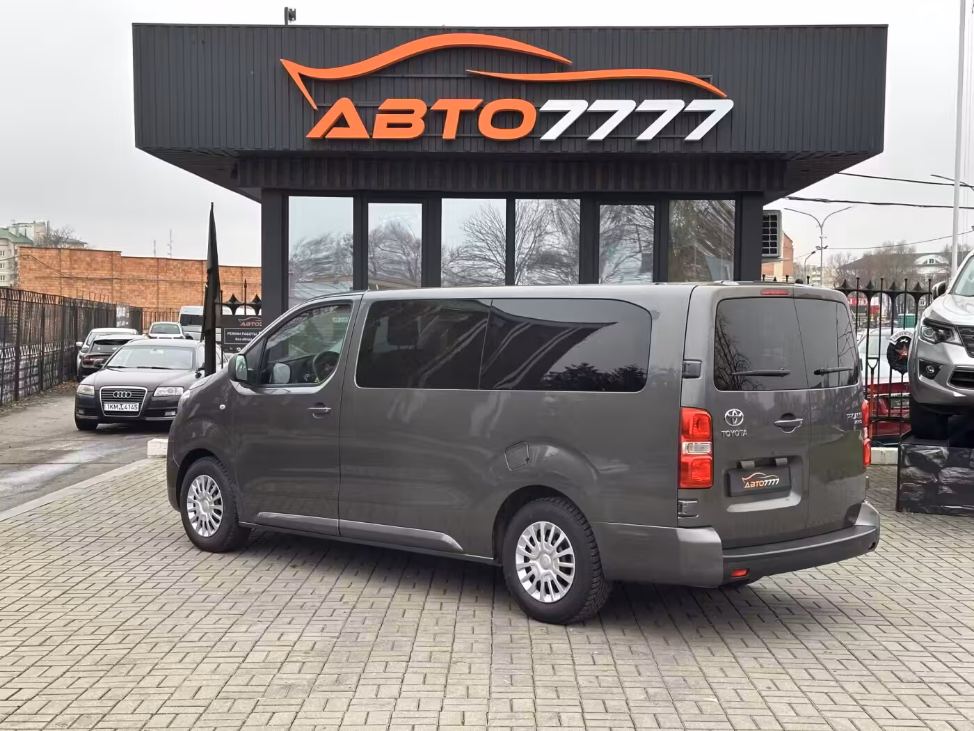 Toyota ProAce Verso фото 4