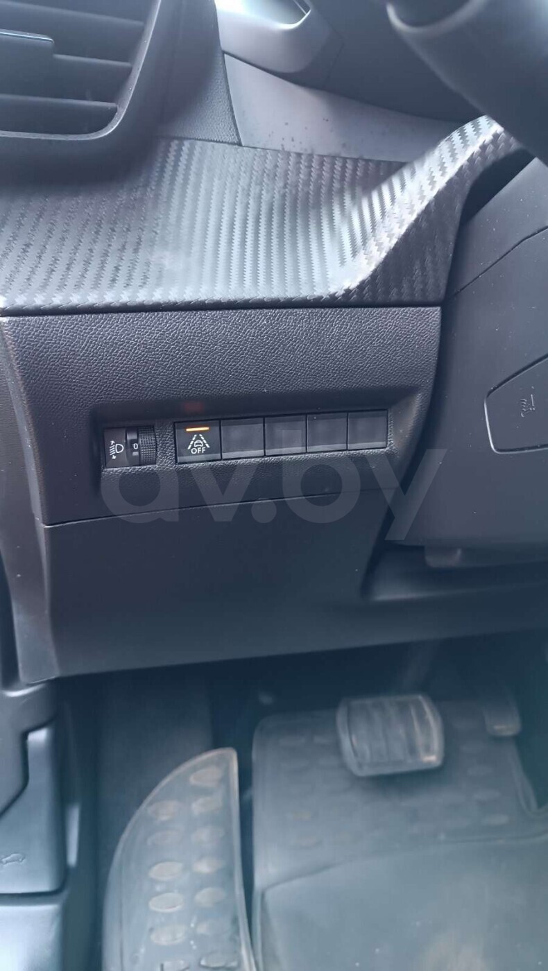 Peugeot 2008 фото 12