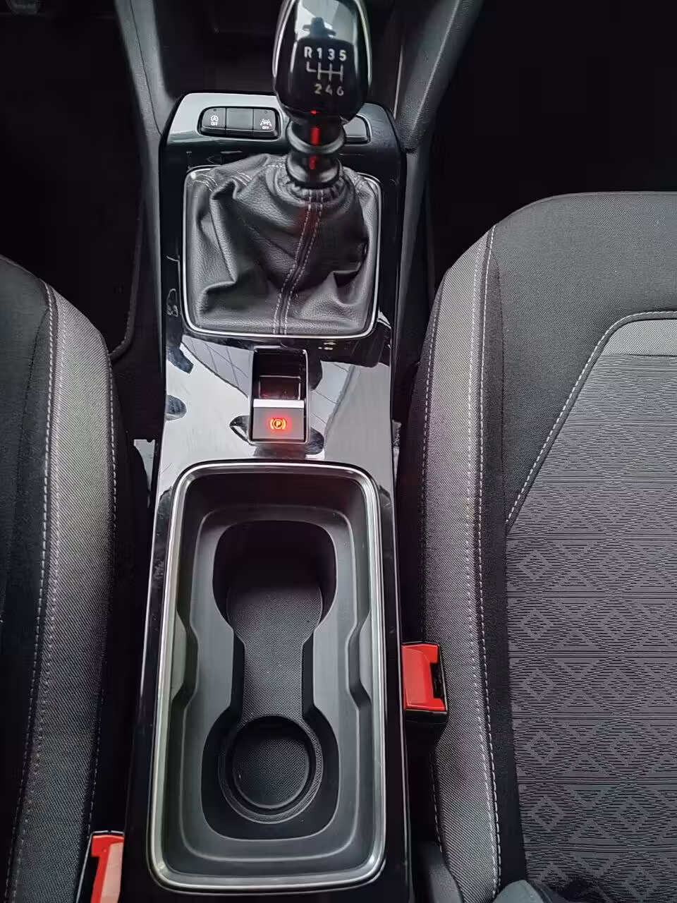 Opel Mokka фото 10