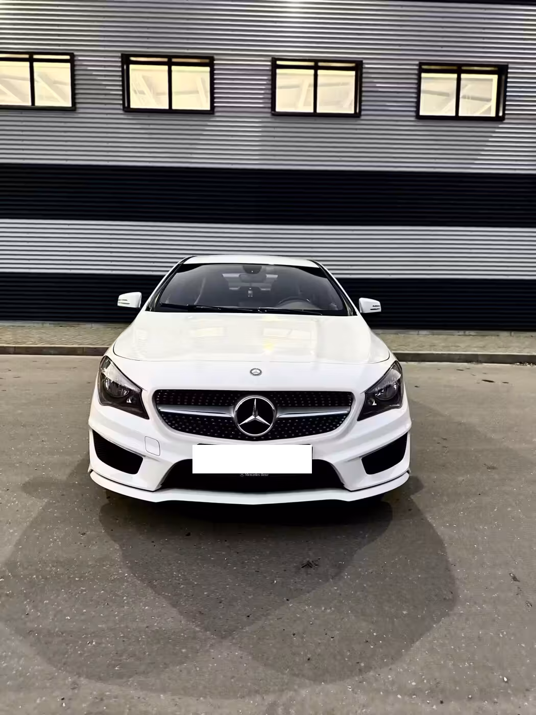 Mercedes-Benz CLA фото 2