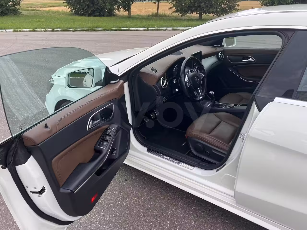 Mercedes-Benz CLA фото 8