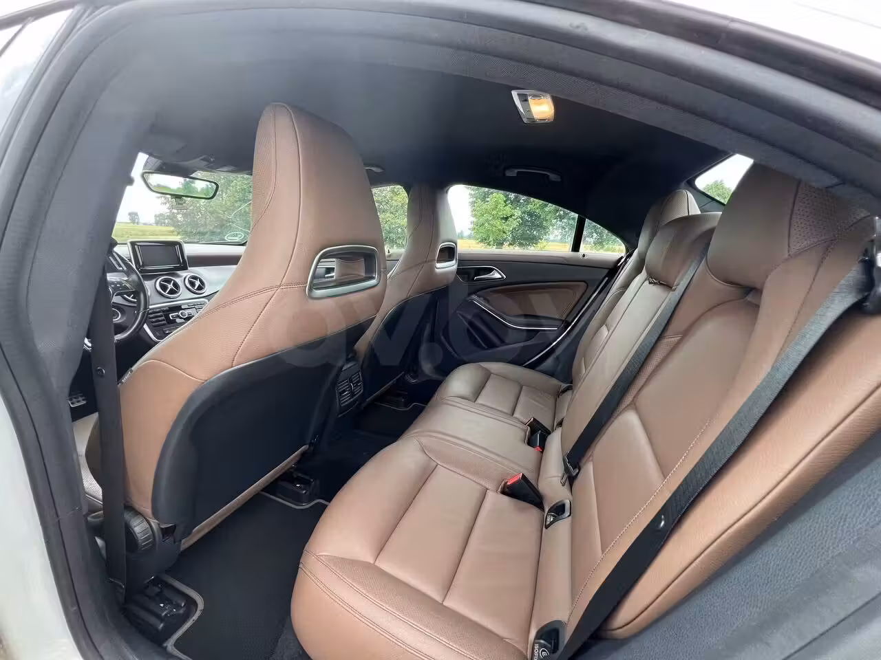 Mercedes-Benz CLA фото 11