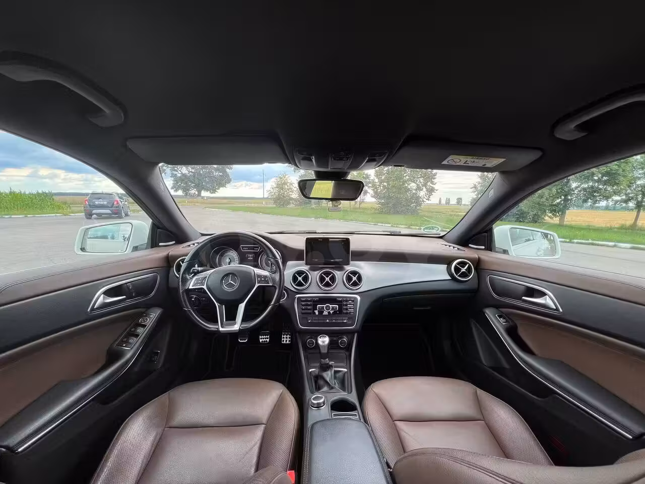 Mercedes-Benz CLA фото 12