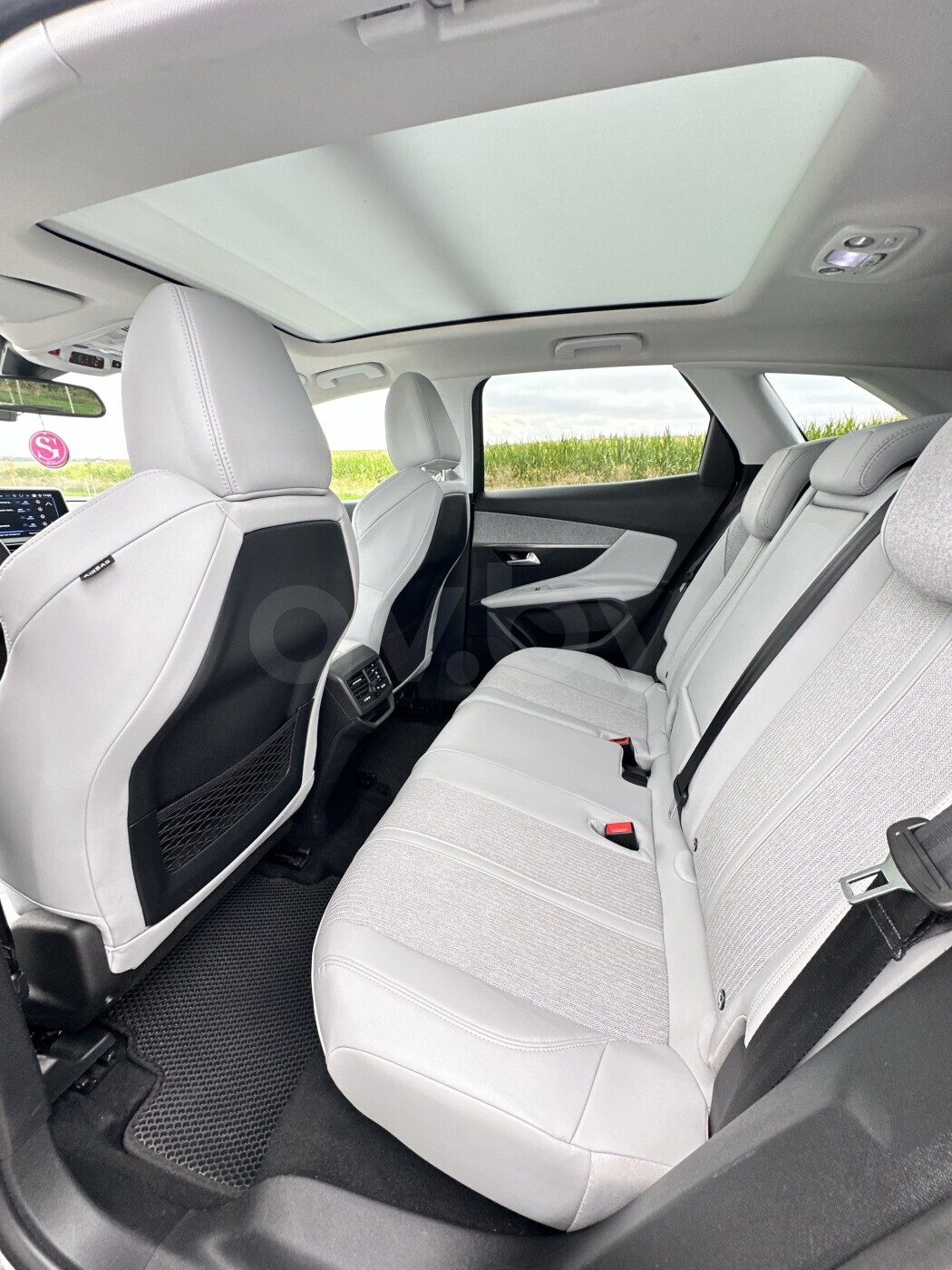 Peugeot 3008 фото 24