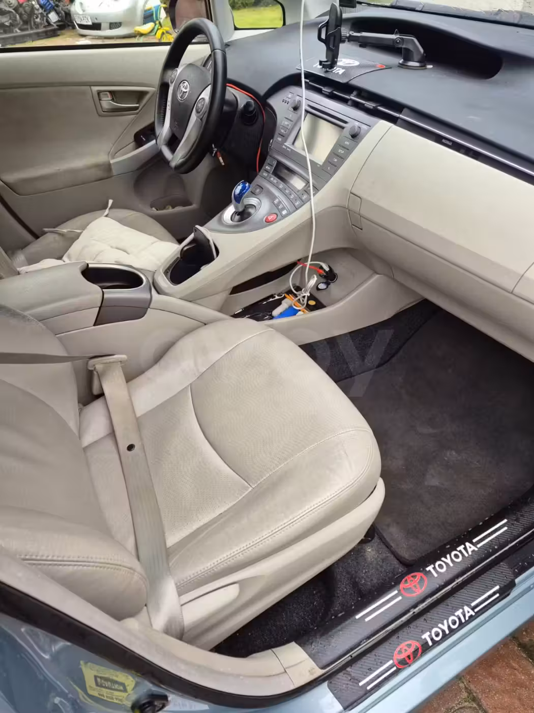 Toyota Prius фото 6