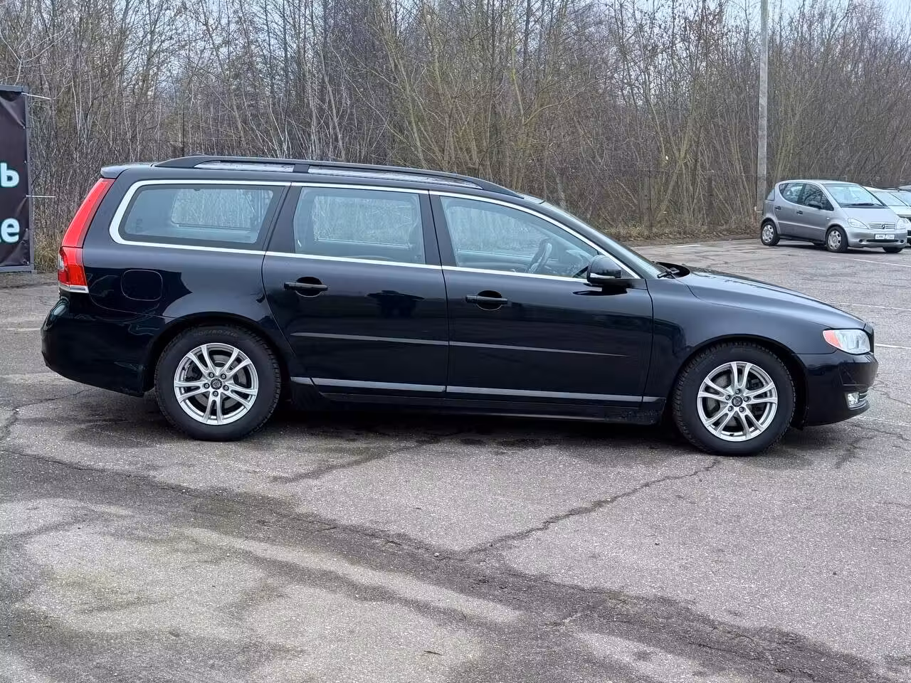 Volvo V70 фото 8
